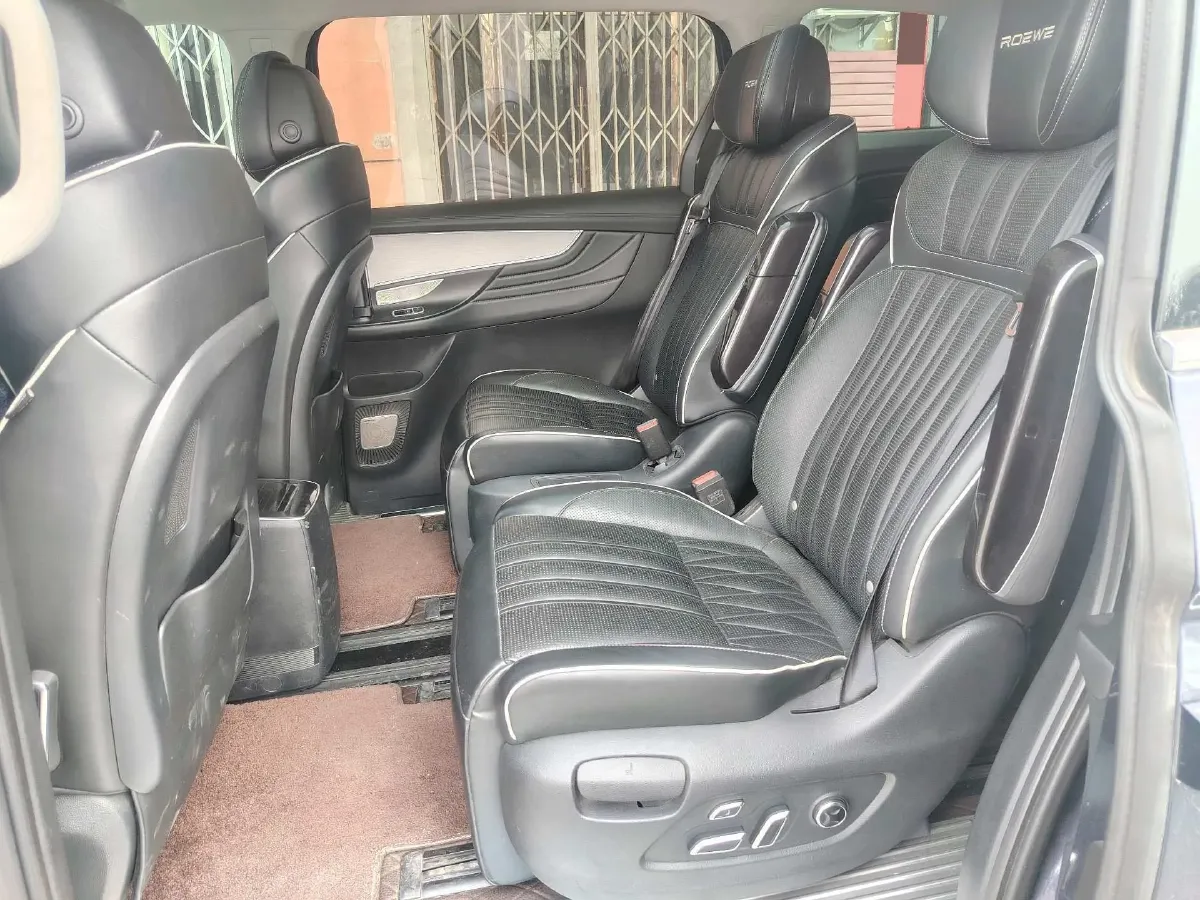 2021 Roewe iMAX8 2.0T 234HP L4 8AT,autocango,china used car exporter,china ev exporter,chinese used car exporter,chinese used ev exporter