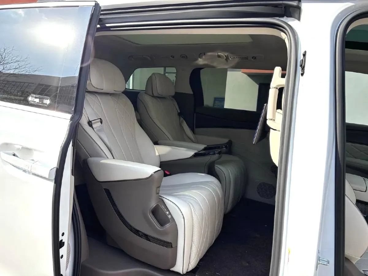 2022 Honda Odyssey 2.0L 146HP L4 E-CVT Hybrid,autocango,china used car exporter,china ev exporter,chinese used car exporter,chinese used ev exporter