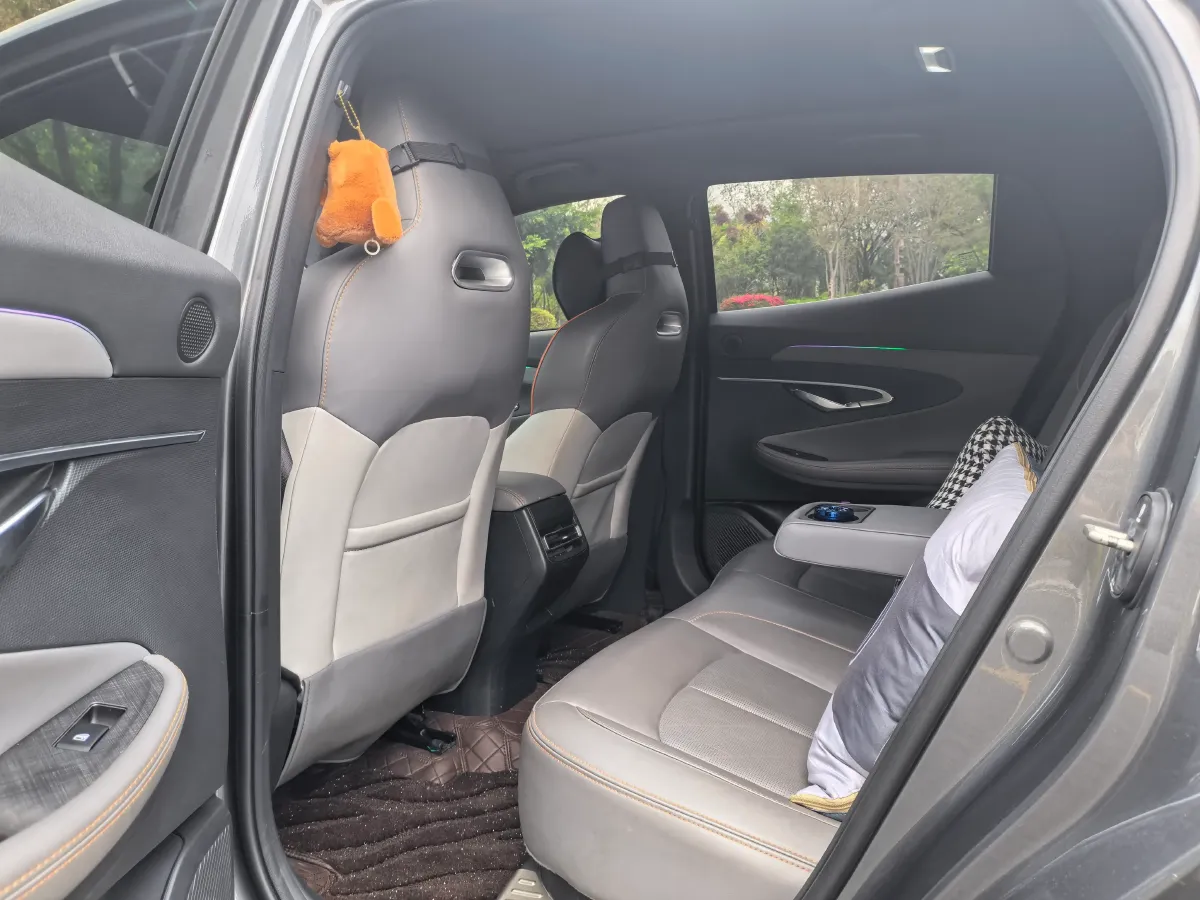 2021 ChangAn UNI-T 1.5T 180HP L4 7DCT,autocango,china used car exporter,china ev exporter,chinese used car exporter,chinese used ev exporter