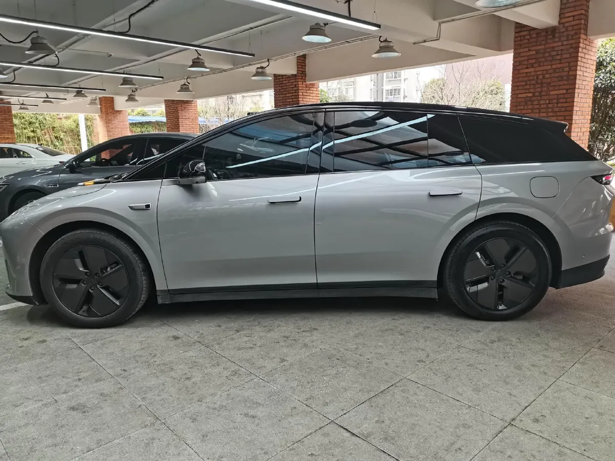 2025 Li i6 BEV,autocango,china used car exporter,china ev exporter,chinese used car exporter,chinese used ev exporter