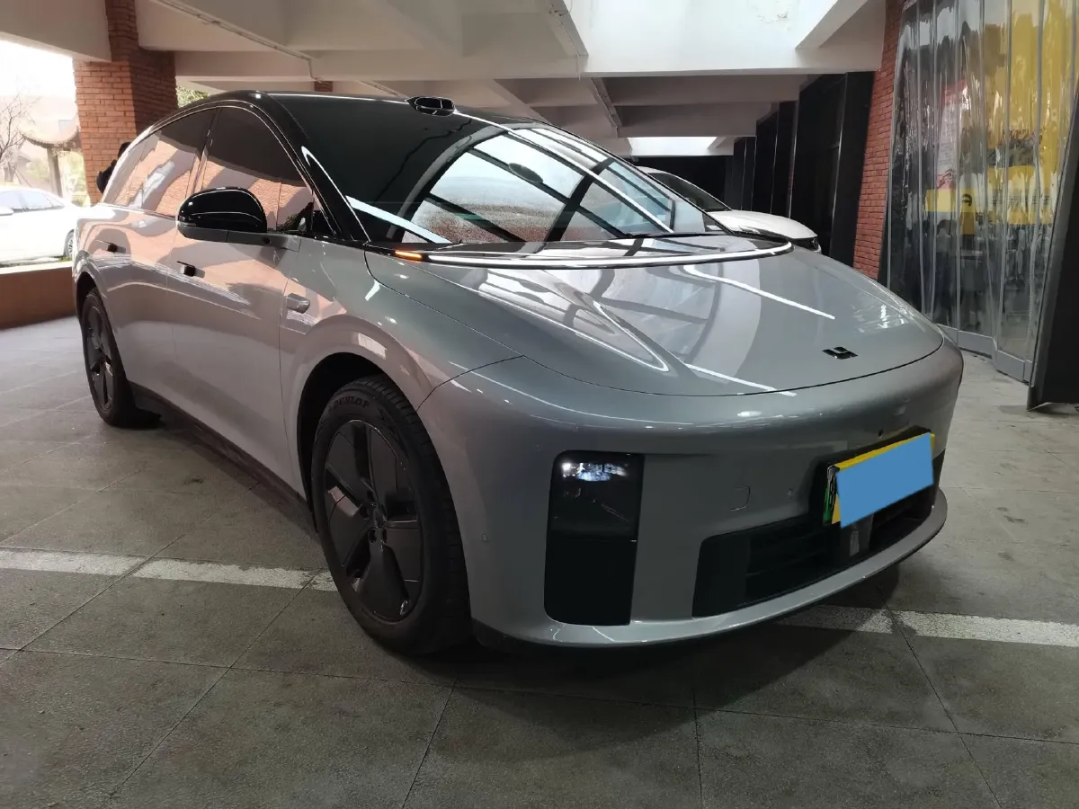 2025 Li i6 BEV,autocango,china used car exporter,china ev exporter,chinese used car exporter,chinese used ev exporter