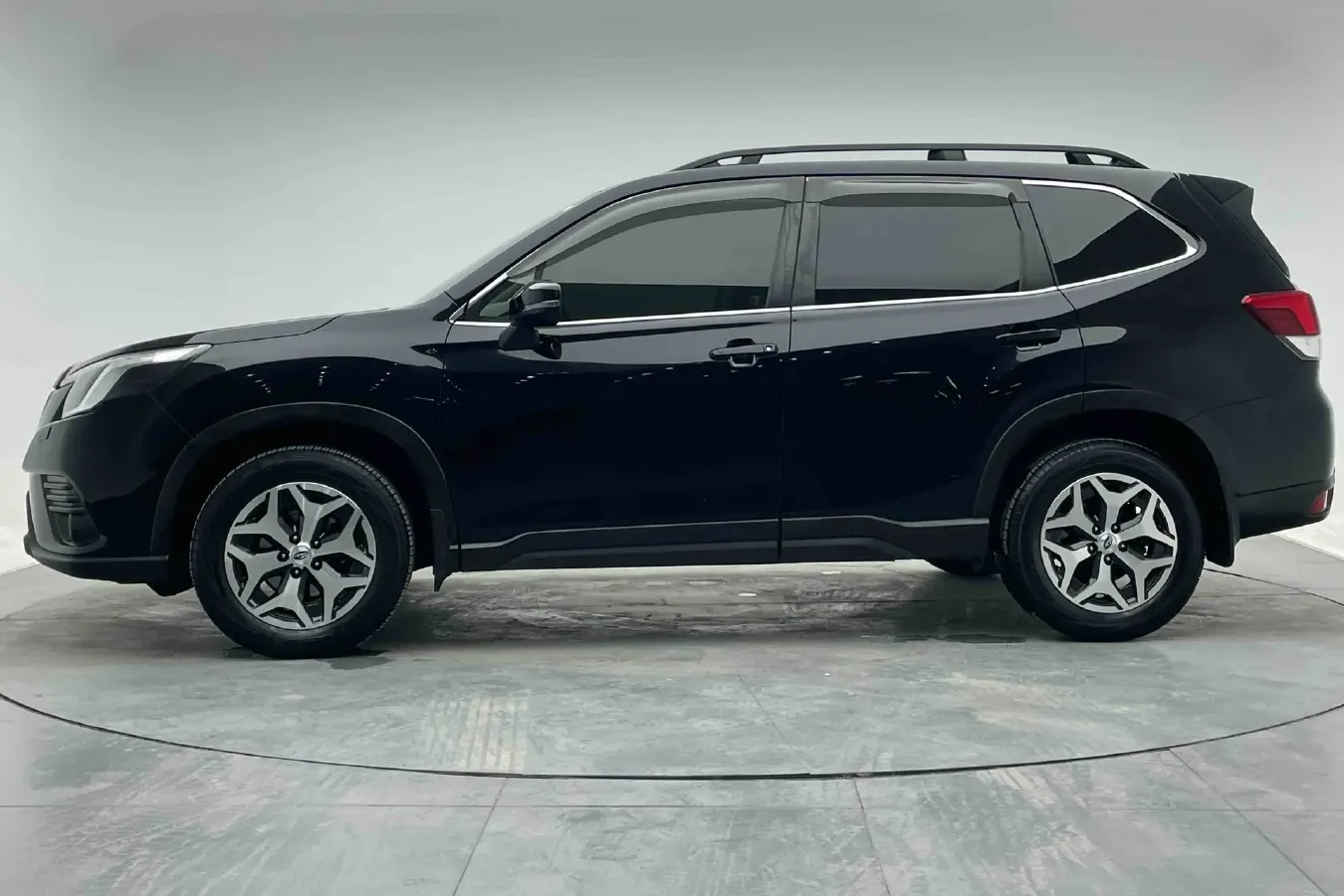 2022 Subaru Forester 2.0L 154HP H4 CVT,autocango,china used car exporter,china ev exporter,chinese used car exporter,chinese used ev exporter