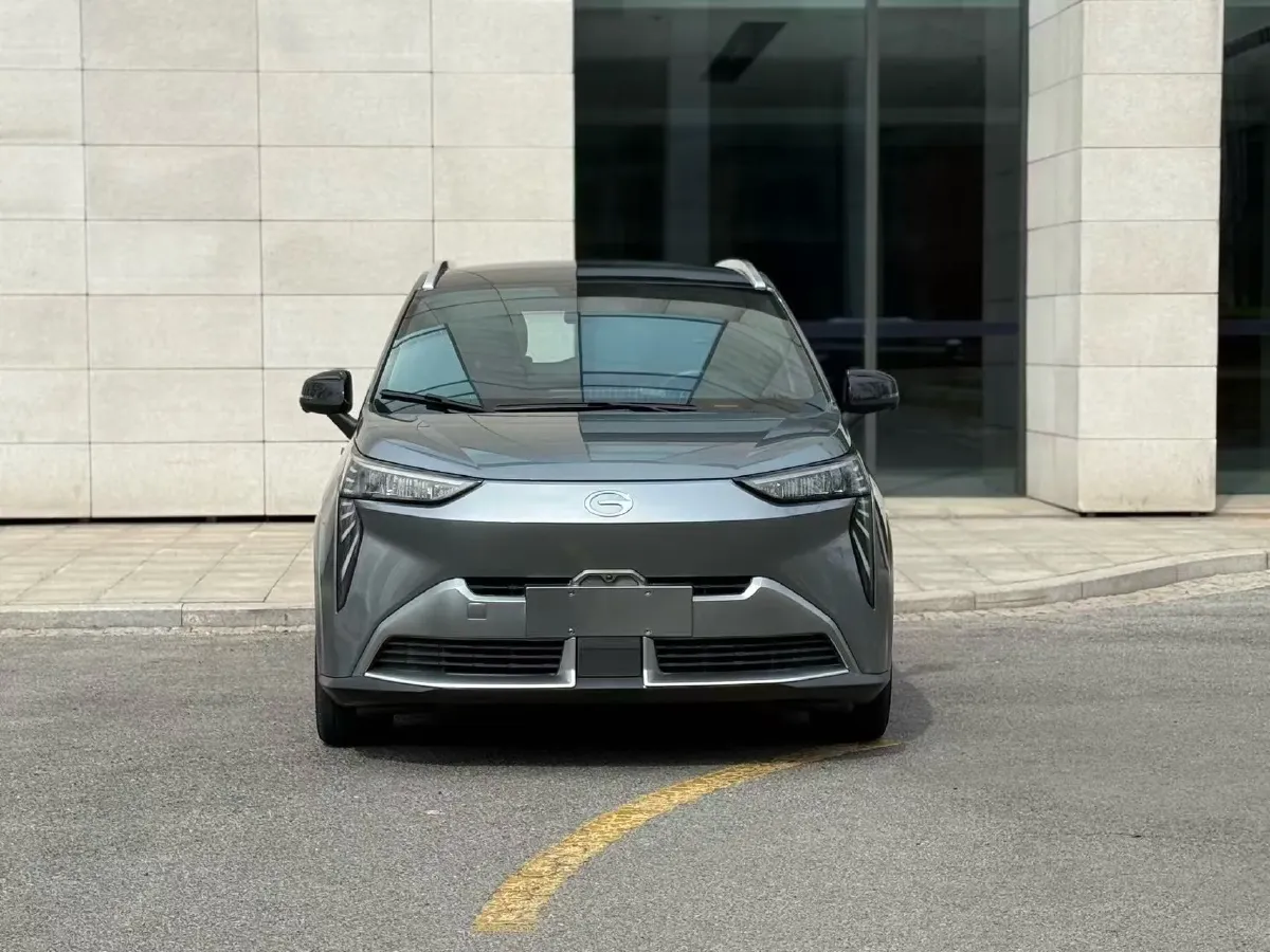 2022 Geely Okavango 1.8T 184HP L4 7DCT,autocango,china used car exporter,china ev exporter,chinese used car exporter,chinese used ev exporter