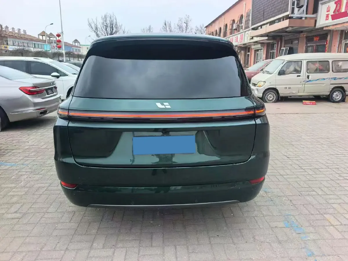 2022 Li L9 Range Extended 154HP REEV 42.6KWH,autocango,china used car exporter,china ev exporter,chinese used car exporter,chinese used ev exporter