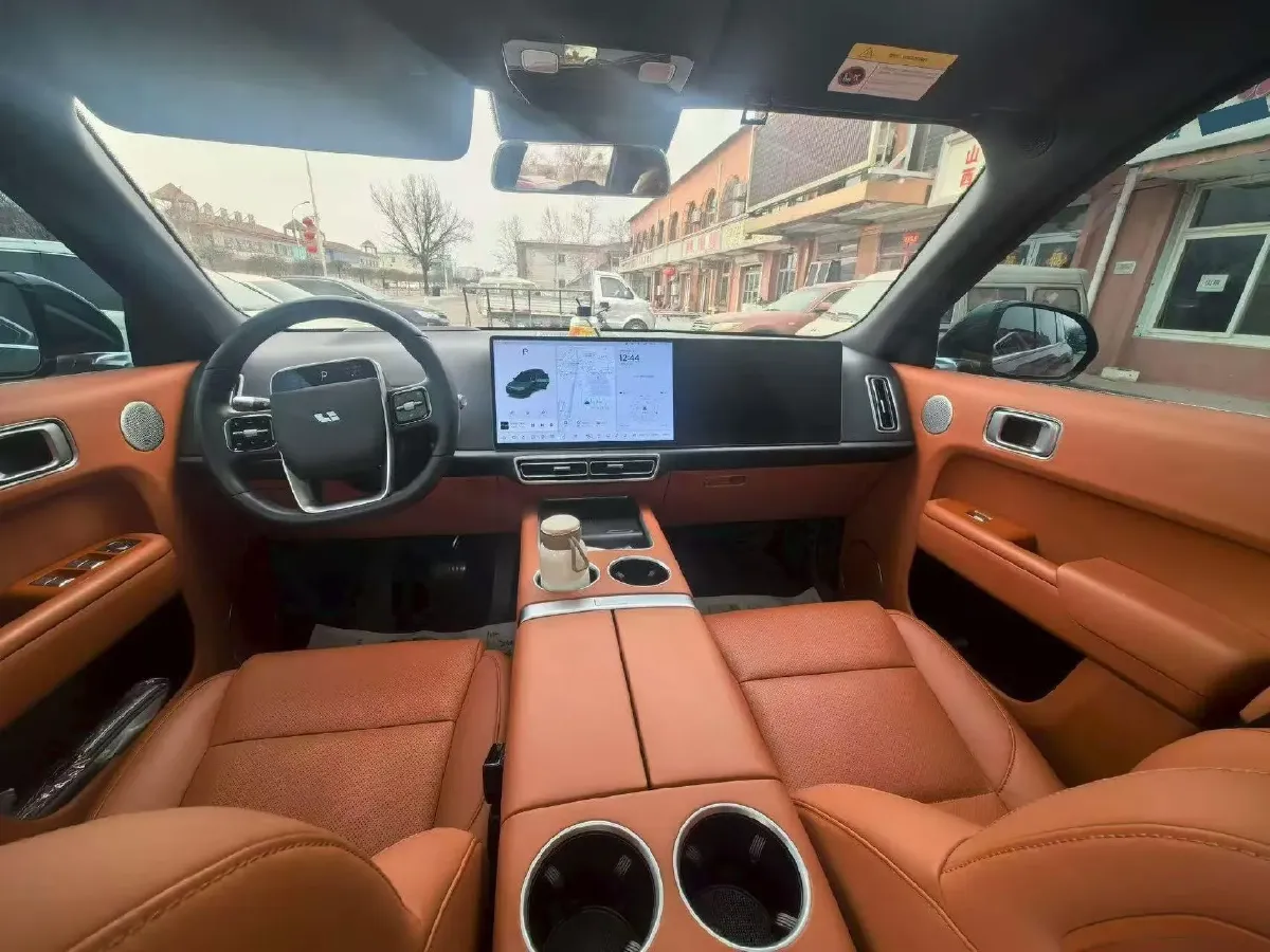 2022 Li L9 Range Extended 154HP REEV 42.6KWH,autocango,china used car exporter,china ev exporter,chinese used car exporter,chinese used ev exporter