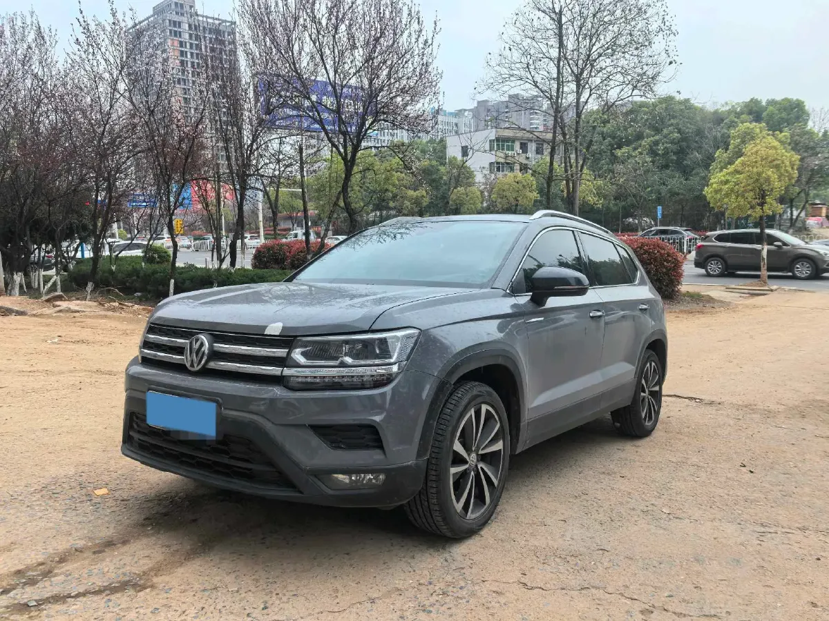 2019 MINI MINI 1.5T 102HP L3 7DCT,autocango,china used car exporter,china ev exporter,chinese used car exporter,chinese used ev exporter