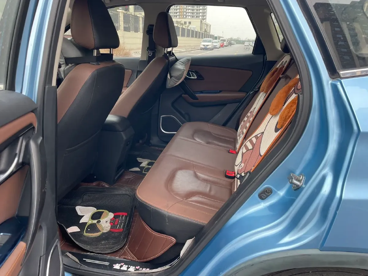 2017 FAW Senia R7 1.6L 116HP L4 6AT,autocango,china used car exporter,china ev exporter,chinese used car exporter,chinese used ev exporter