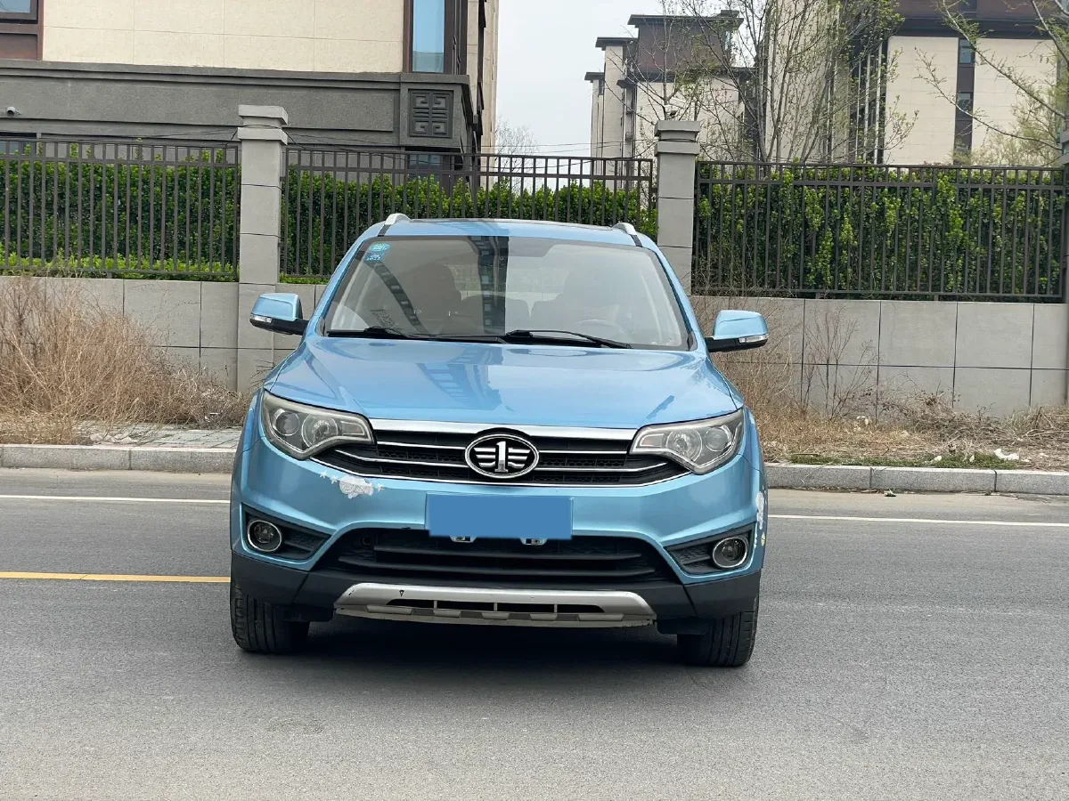 2017 FAW Senia R7 1.6L 116HP L4 6AT,autocango,china used car exporter,china ev exporter,chinese used car exporter,chinese used ev exporter