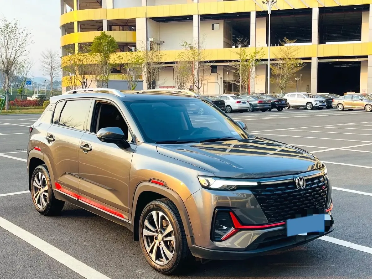 2021 ChangAn CS35 Plus 1.4T 160HP L4 7DCT,autocango,china used car exporter,china ev exporter,chinese used car exporter,chinese used ev exporter