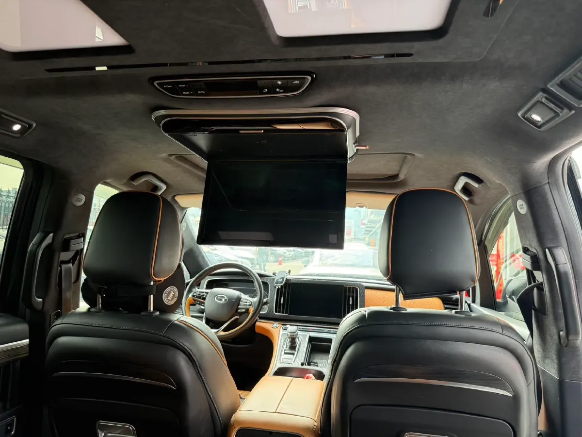 2021 GAC Trumpchi M8 2.0T 252HP L4 8AT,autocango,china used car exporter,china ev exporter,chinese used car exporter,chinese used ev exporter