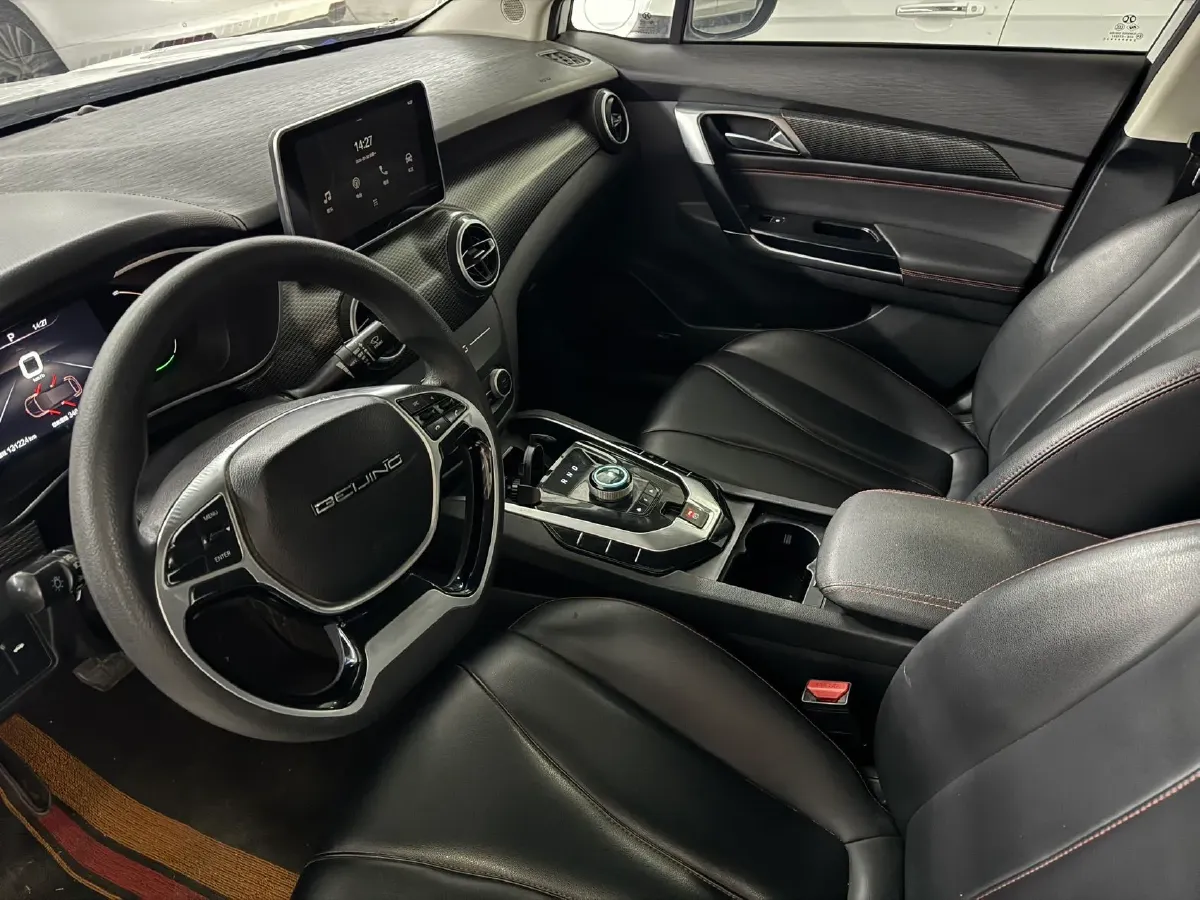 2022 Bestune B70 2.0T 224HP L4 6AT,autocango,china used car exporter,china ev exporter,chinese used car exporter,chinese used ev exporter