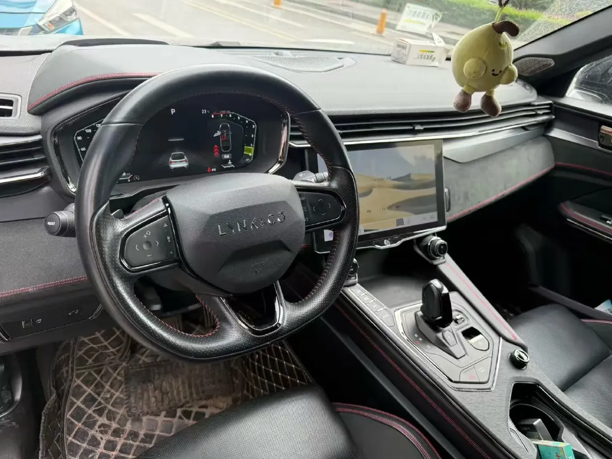 2020 LYNK&CO 05 2.0T 254HP L4 8AT,autocango,china used car exporter,china ev exporter,chinese used car exporter,chinese used ev exporter