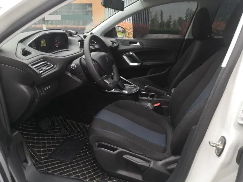 2018 Peugeot 308 1.6L 117HP L4 6AT,autocango,china used car exporter,china ev exporter,chinese used car exporter,chinese used ev exporter