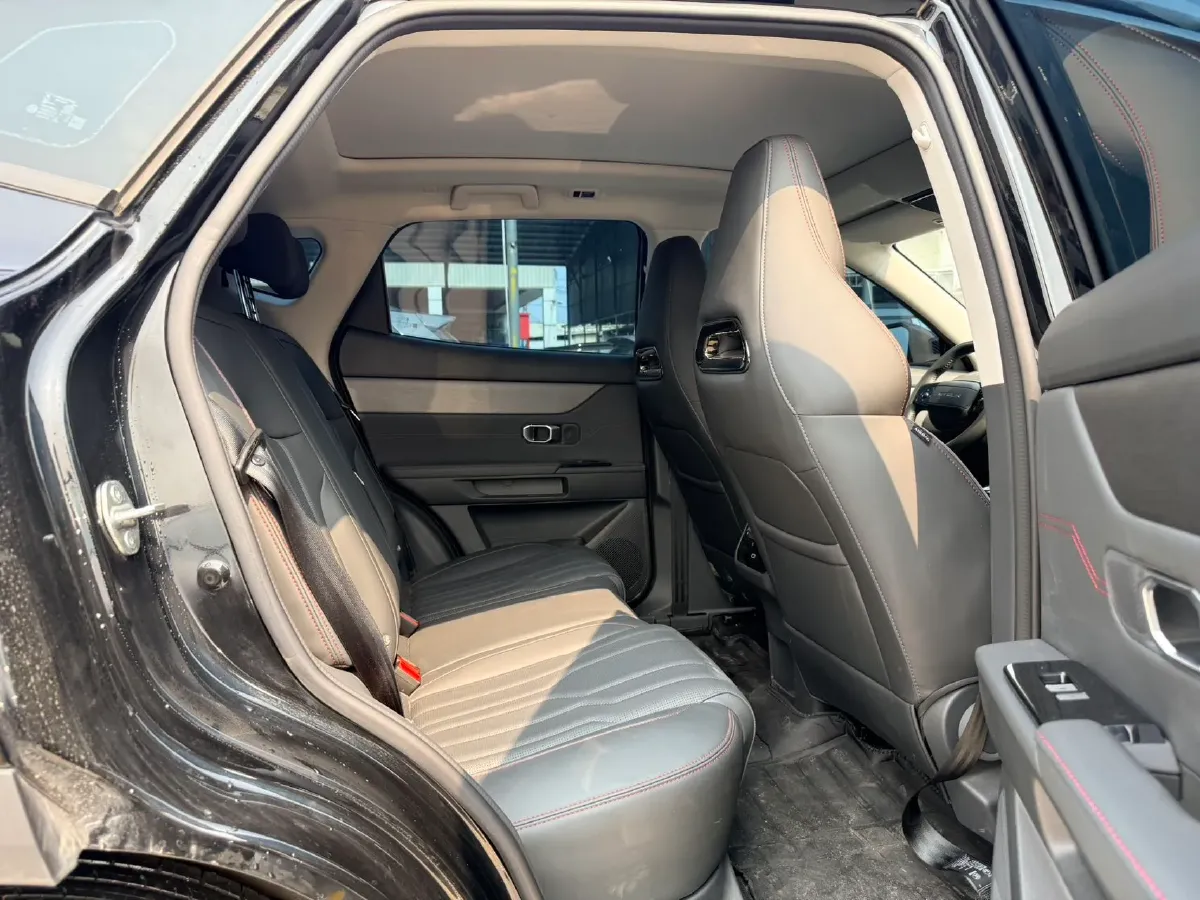 2025 Jetour DASHING 1.5T 156HP L4 6DCT,autocango,china used car exporter,china ev exporter,chinese used car exporter,chinese used ev exporter