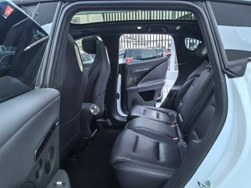 2024 Avatr 07 1.5T 156HP L4 REEV 39.05KWH,autocango,china used car exporter,china ev exporter,chinese used car exporter,chinese used ev exporter