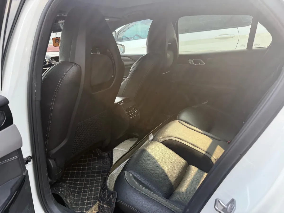 2022 LYNK&CO 03 1.5T 180HP L3 7DCT,autocango,china used car exporter,china ev exporter,chinese used car exporter,chinese used ev exporter