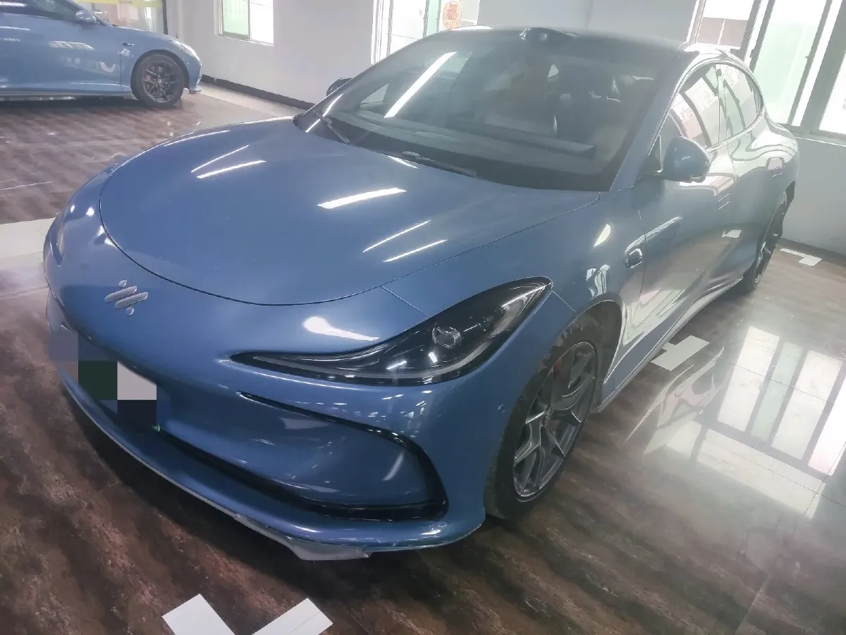 2024 IM L6 BEV 75KWH,autocango,china used car exporter,china ev exporter,chinese used car exporter,chinese used ev exporter