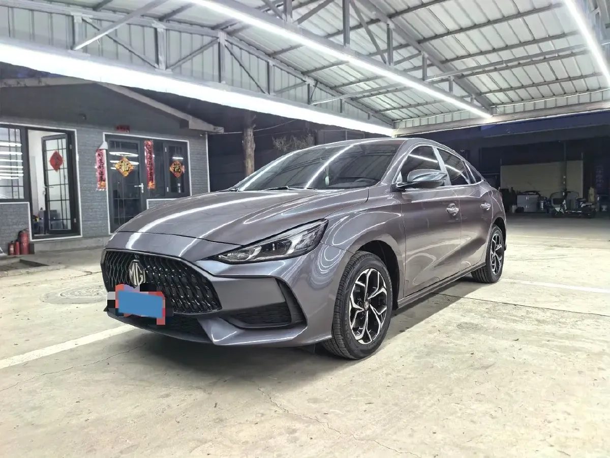 2022 MG 5 1.5L 120HP L4 5MT,autocango,china used car exporter,china ev exporter,chinese used car exporter,chinese used ev exporter