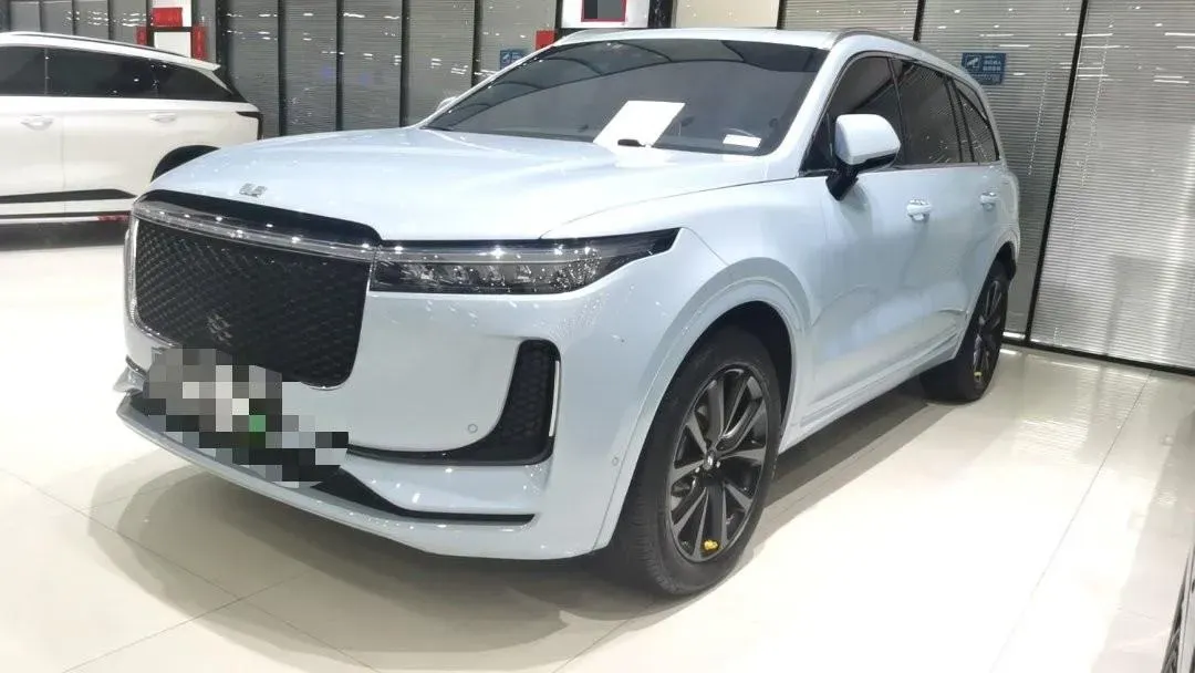 2020 Li ONE Range Extended 131HP REEV 40.5KWH,autocango,china used car exporter,china ev exporter,chinese used car exporter,chinese used ev exporter
