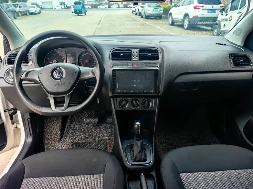 2016 Volkswagen Polo 1.4L 90HP L4 6AT,autocango,china used car exporter,china ev exporter,chinese used car exporter,chinese used ev exporter