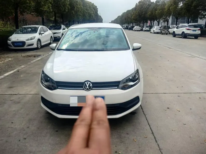 2016 Volkswagen Polo 1.4L 90HP L4 6AT,autocango,china used car exporter,china ev exporter,chinese used car exporter,chinese used ev exporter