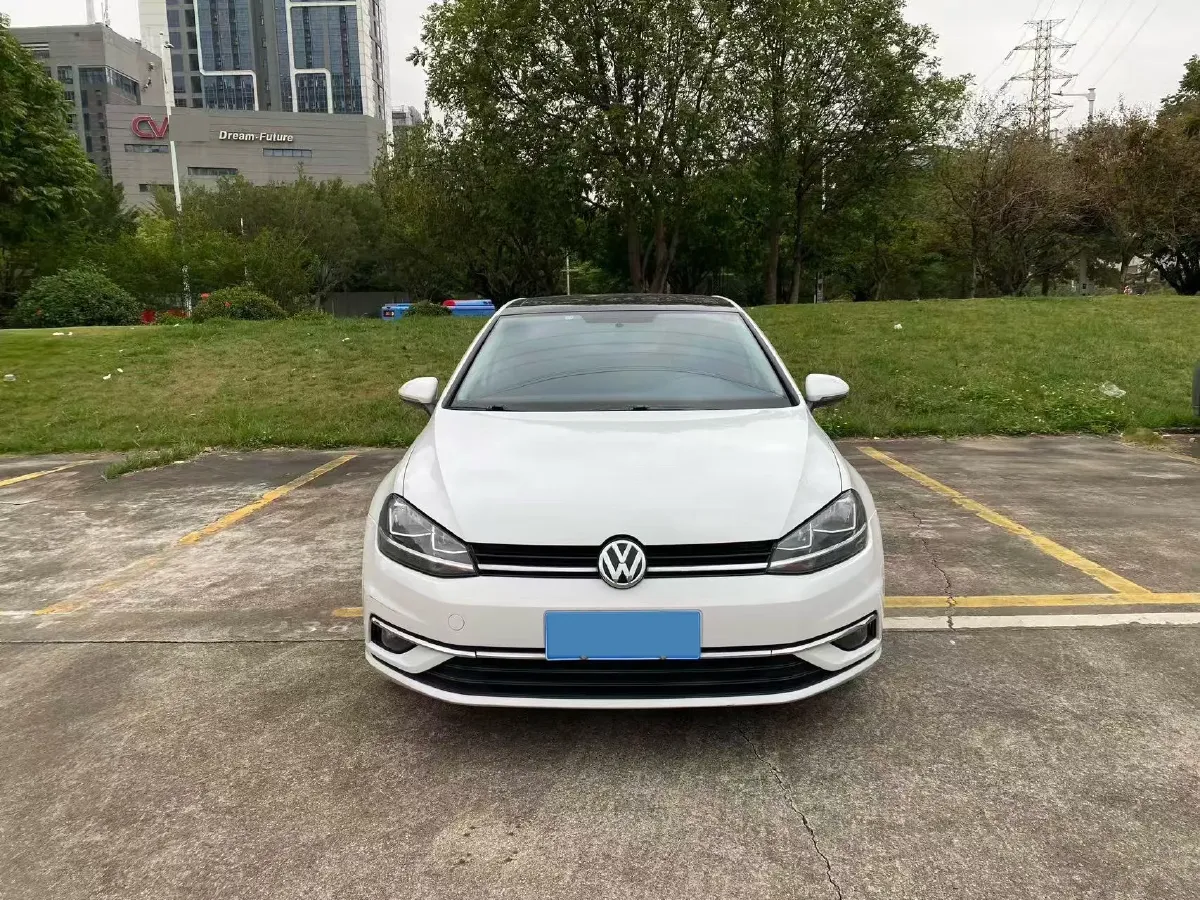 2018 Volkswagen Golf 1.4T 131HP L4 7DCT,autocango,china used car exporter,china ev exporter,chinese used car exporter,chinese used ev exporter