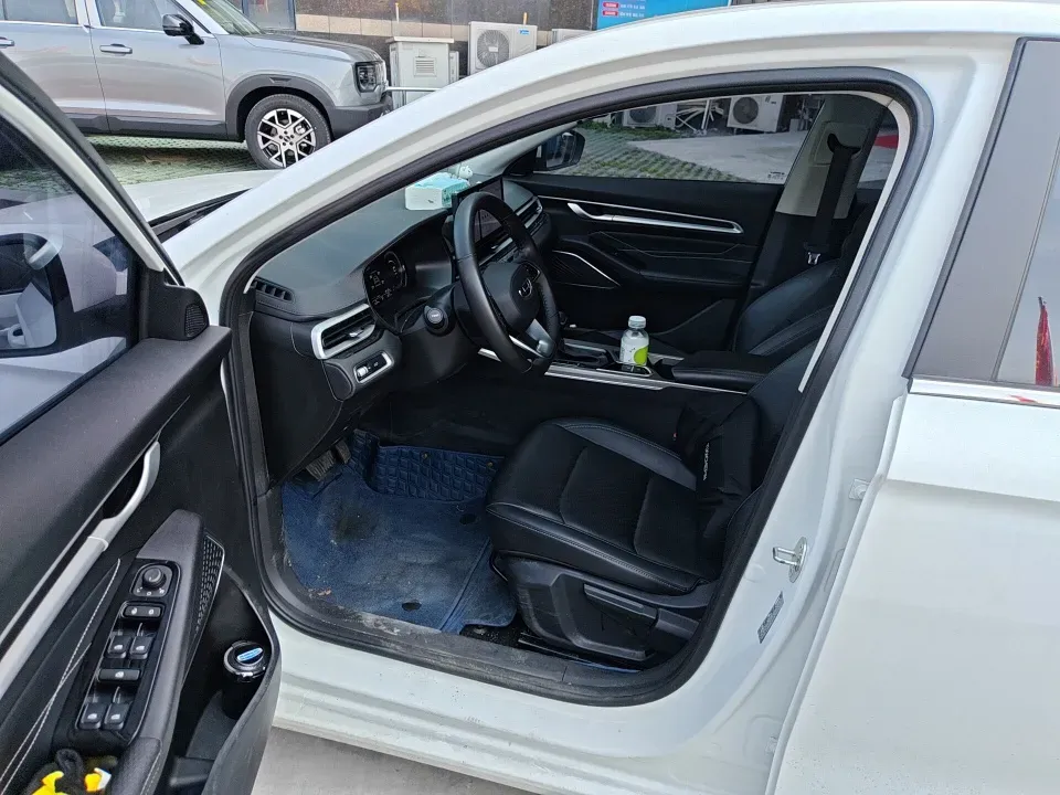 2023 Geely Emgrand 1.5L 127HP L4 CVT,autocango,china used car exporter,china ev exporter,chinese used car exporter,chinese used ev exporter