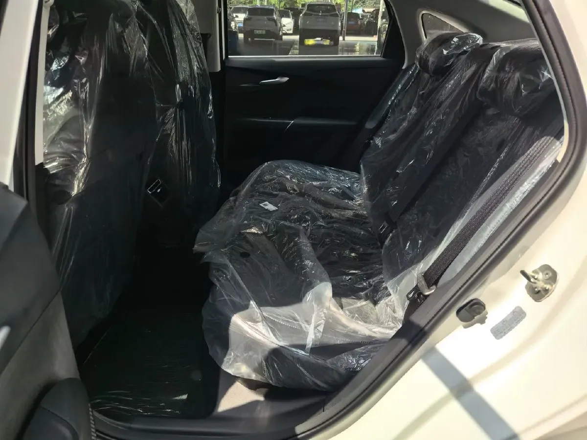 2025 ChangAn Eado 1.5T 192HP L4 7DCT,autocango,china used car exporter,china ev exporter,chinese used car exporter,chinese used ev exporter