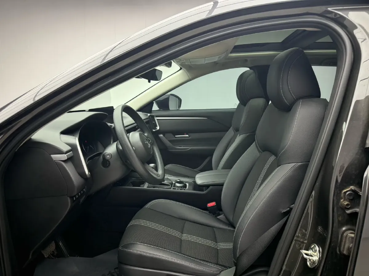 2023 Mazda CX-50 2.0L 155HP L4 6AT,autocango,china used car exporter,china ev exporter,chinese used car exporter,chinese used ev exporter