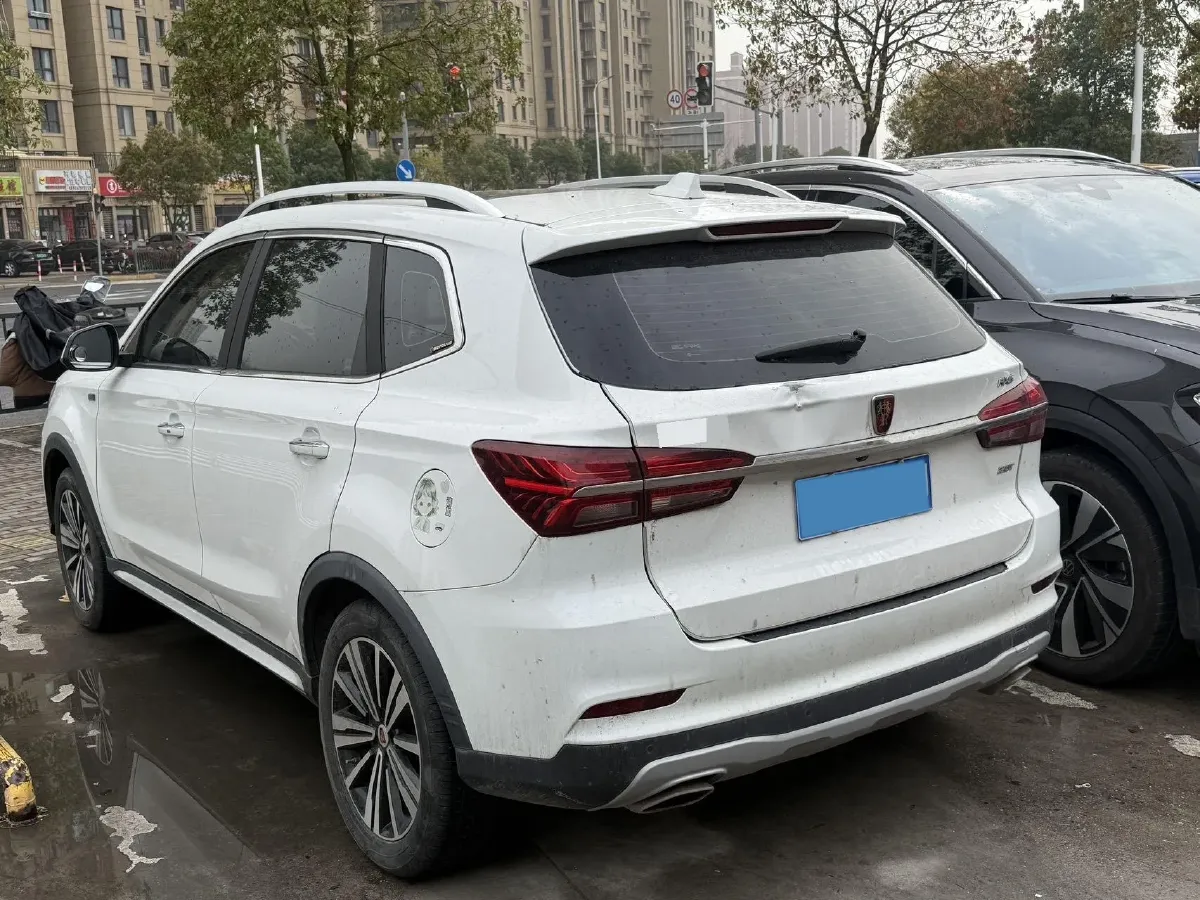 2020 Roewe i6 1.5T 169HP L4 7DCT,autocango,china used car exporter,china ev exporter,chinese used car exporter,chinese used ev exporter