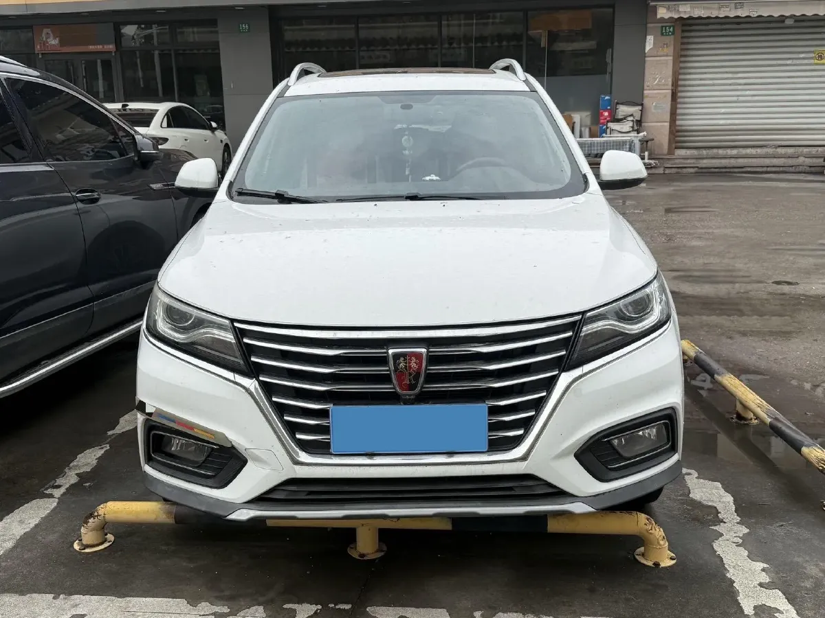 2020 Roewe i6 1.5T 169HP L4 7DCT,autocango,china used car exporter,china ev exporter,chinese used car exporter,chinese used ev exporter