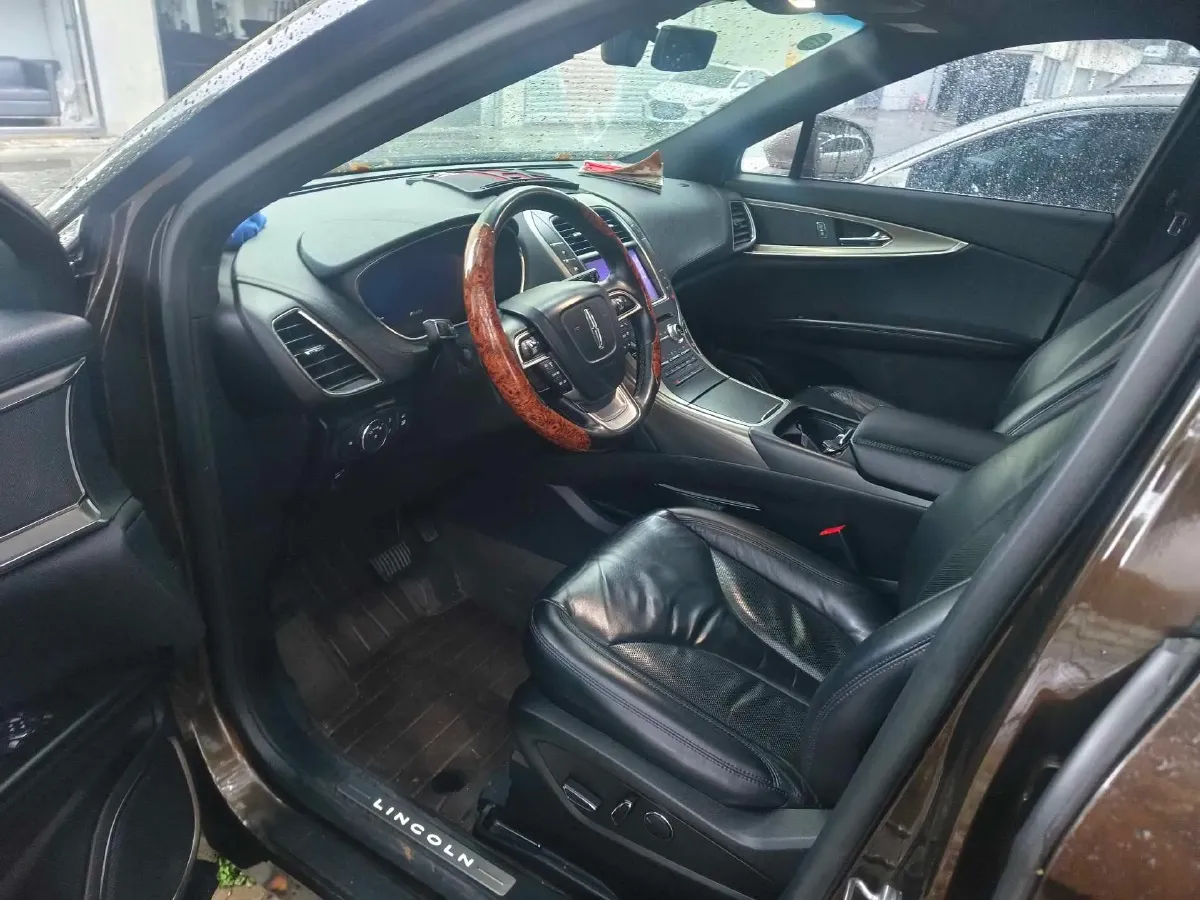 2019 Lincoln Nautilus 2.0T 224HP L4 8AT,autocango,china used car exporter,china ev exporter,chinese used car exporter,chinese used ev exporter