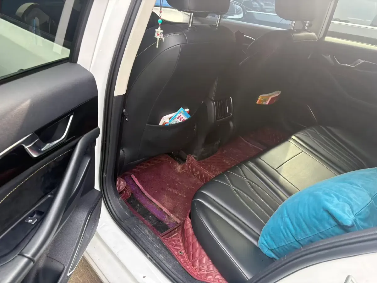 2021 Bestune B70 1.5T 169HP L4 7DCT,autocango,china used car exporter,china ev exporter,chinese used car exporter,chinese used ev exporter