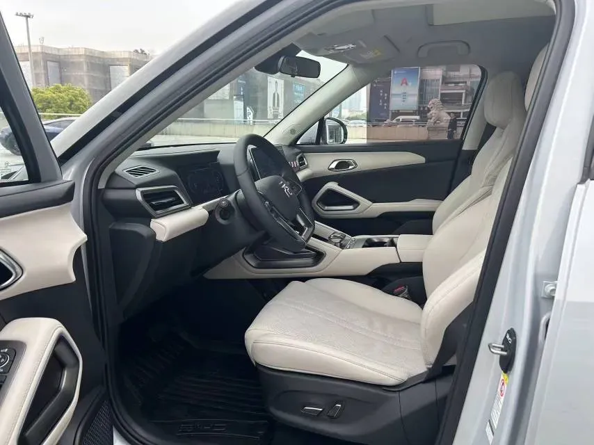 2024 BYD YuanUP BEV 45.12KWH,autocango,china used car exporter,china ev exporter,chinese used car exporter,chinese used ev exporter