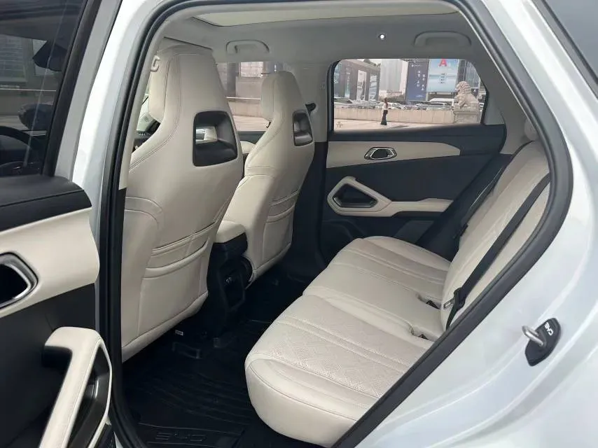 2024 BYD YuanUP BEV 45.12KWH,autocango,china used car exporter,china ev exporter,chinese used car exporter,chinese used ev exporter