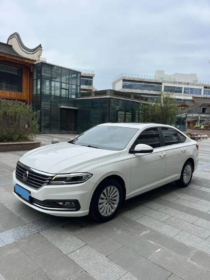 2018 Skoda Karoq 1.4T 150HP L4 7DCT,autocango,china used car exporter,china ev exporter,chinese used car exporter,chinese used ev exporter