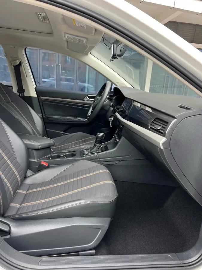 2018 Skoda Karoq 1.4T 150HP L4 7DCT,autocango,china used car exporter,china ev exporter,chinese used car exporter,chinese used ev exporter