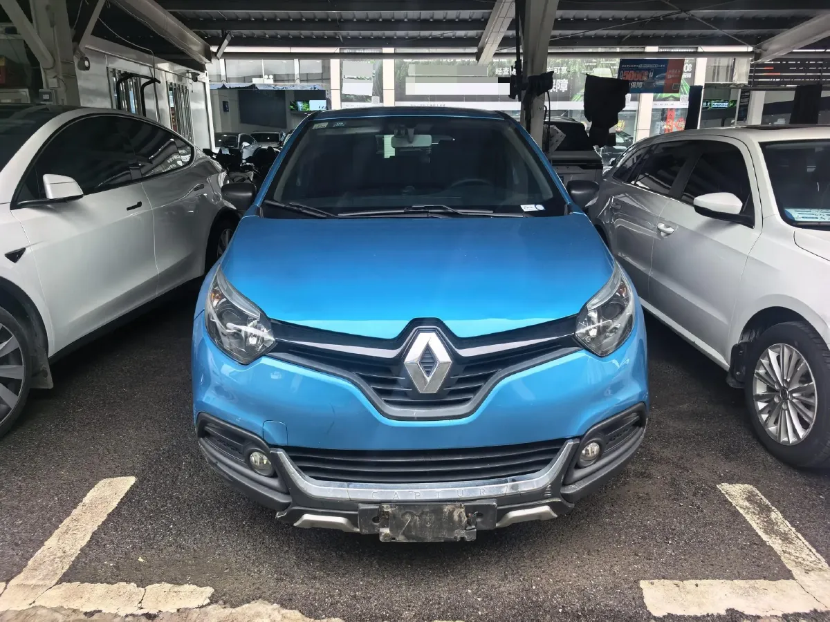 2015 Renault Captur 1.2T 116HP L4 6DCT,autocango,china used car exporter,china ev exporter,chinese used car exporter,chinese used ev exporter