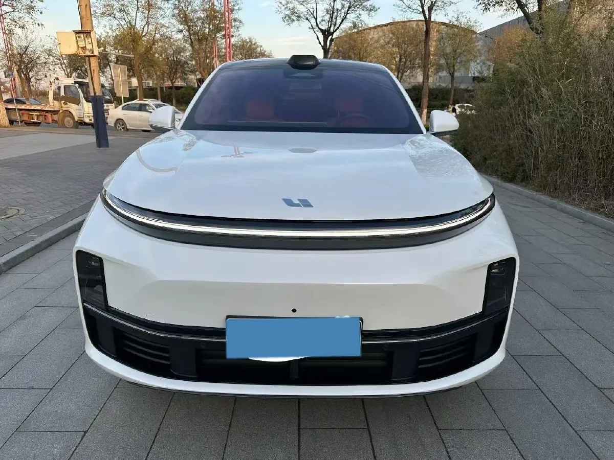 2023 Li L7 Range Extended 154HP REEV 40.9KWH,autocango,china used car exporter,china ev exporter,chinese used car exporter,chinese used ev exporter