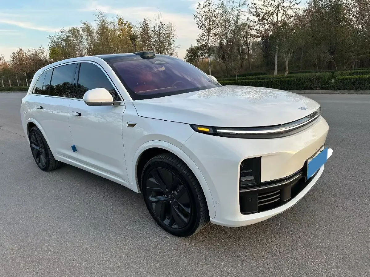 2023 Li L7 Range Extended 154HP REEV 40.9KWH,autocango,china used car exporter,china ev exporter,chinese used car exporter,chinese used ev exporter