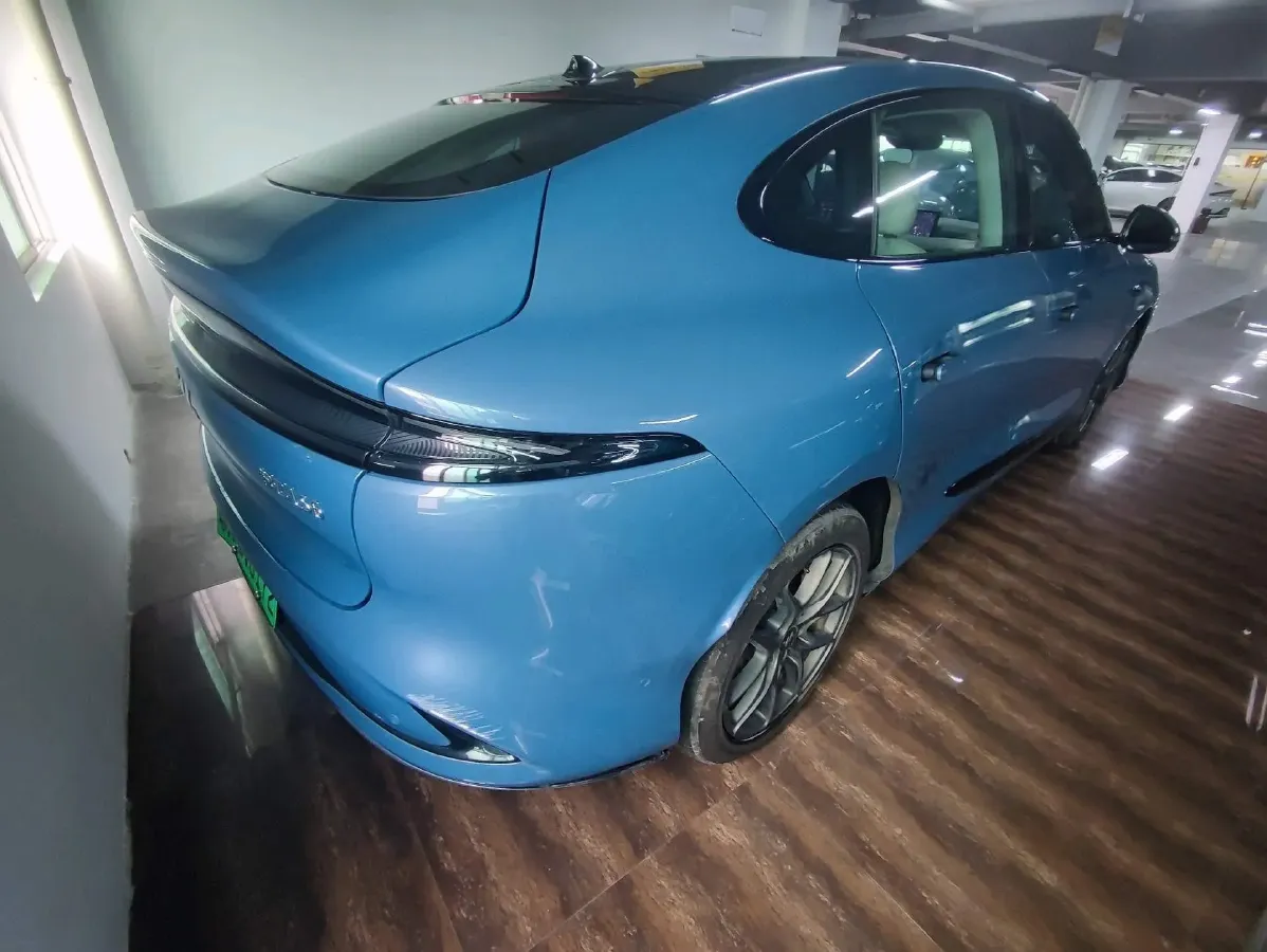 2025 IM LS6 BEV 75KWH,autocango,china used car exporter,china ev exporter,chinese used car exporter,chinese used ev exporter