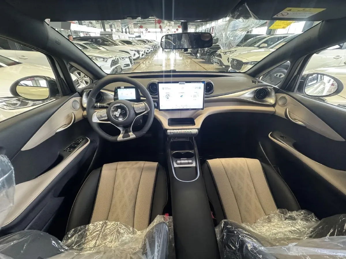 2025 BYD Dolphin BEV 44.928KWH,autocango,china used car exporter,china ev exporter,chinese used car exporter,chinese used ev exporter