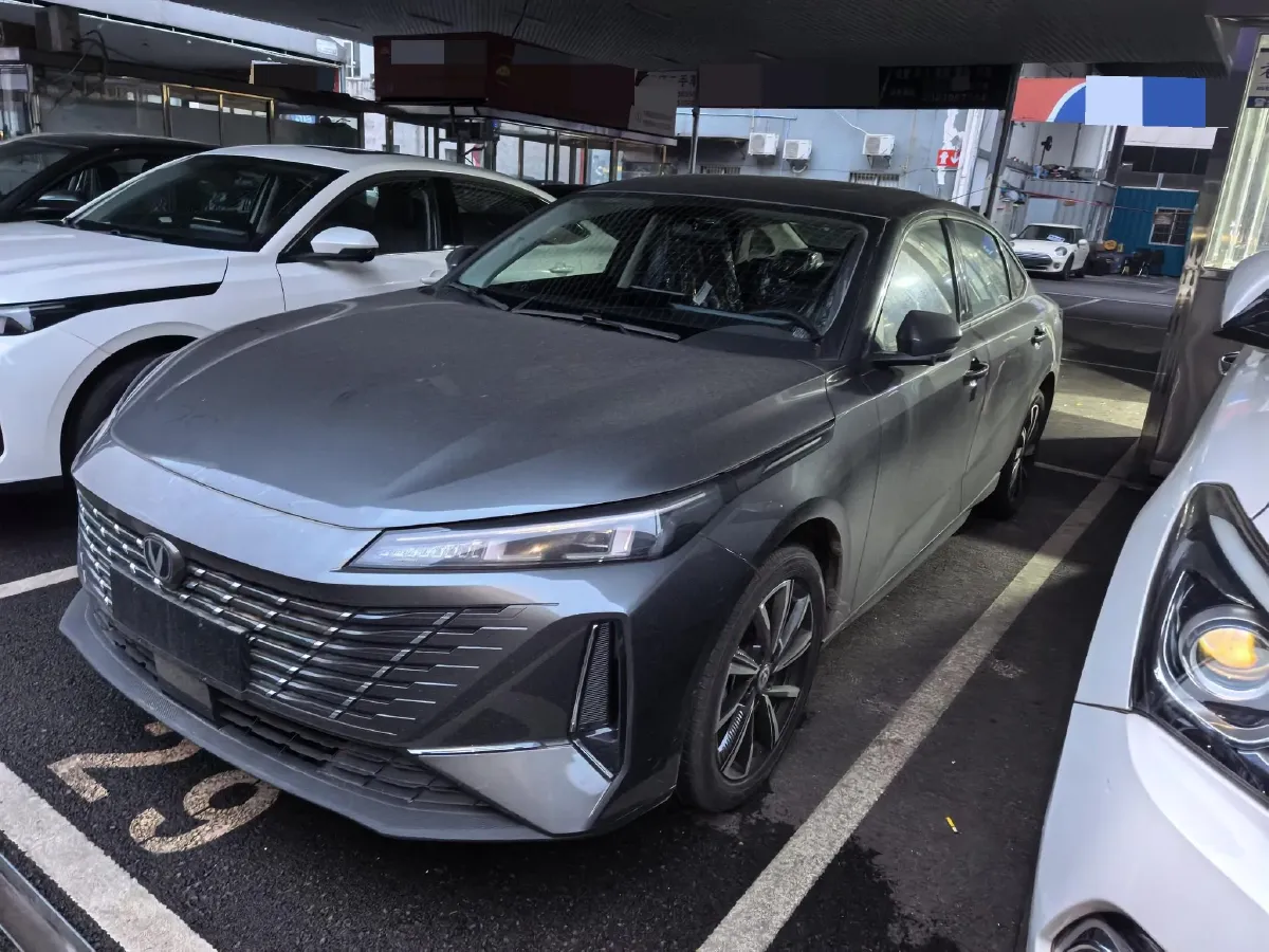 2025 ChangAn Eado 1.5T 192HP L4 7DCT,autocango,china used car exporter,china ev exporter,chinese used car exporter,chinese used ev exporter