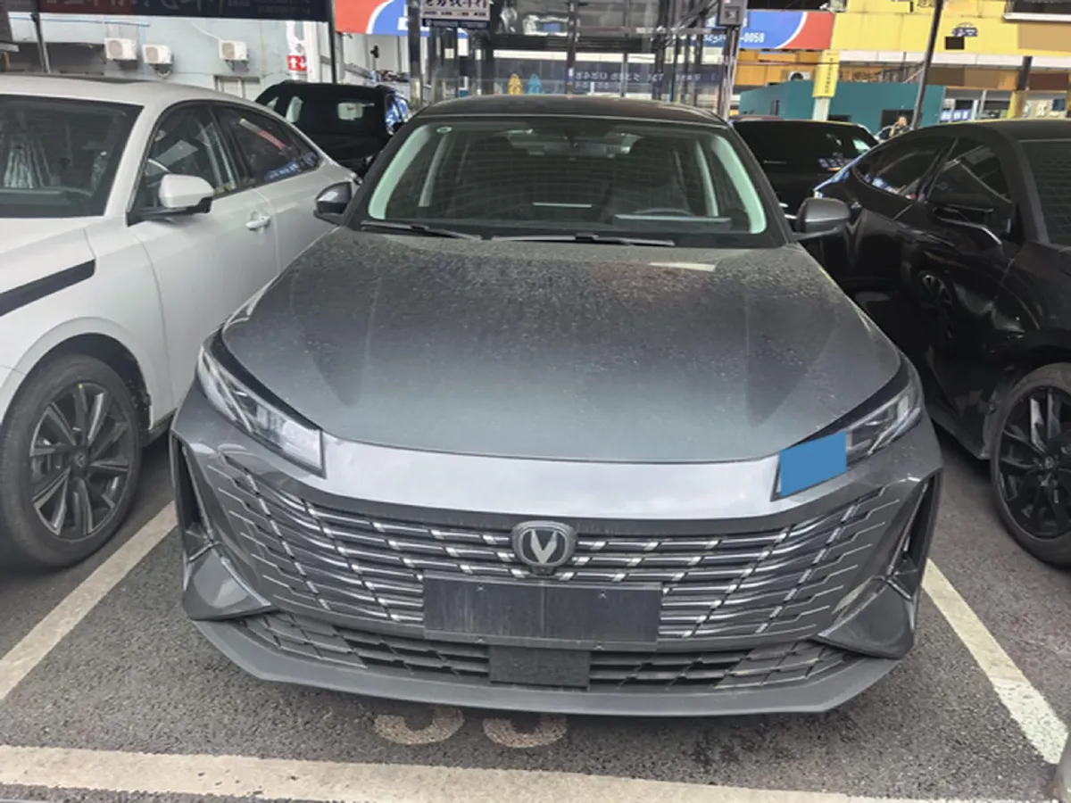 2025 ChangAn Eado 1.5T 192HP L4 7DCT,autocango,china used car exporter,china ev exporter,chinese used car exporter,chinese used ev exporter