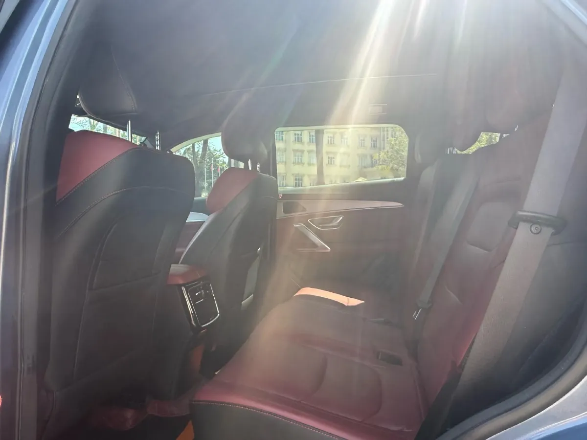 2021 Jetour X70 Plus 1.5T 156HP L4 6DCT,autocango,china used car exporter,china ev exporter,chinese used car exporter,chinese used ev exporter