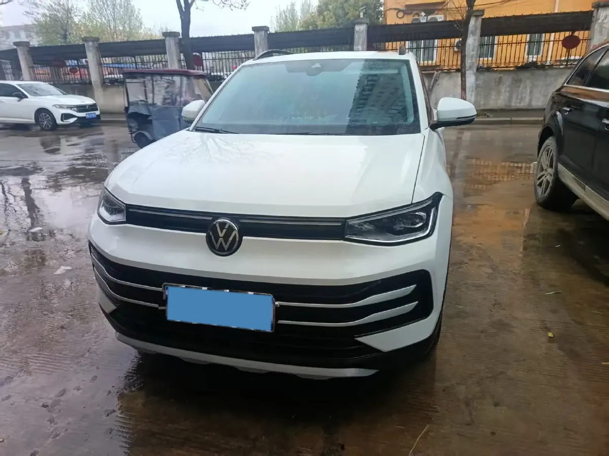 2025 Volkswagen Tharu 1.5L 110HP L4 6AT,autocango,china used car exporter,china ev exporter,chinese used car exporter,chinese used ev exporter