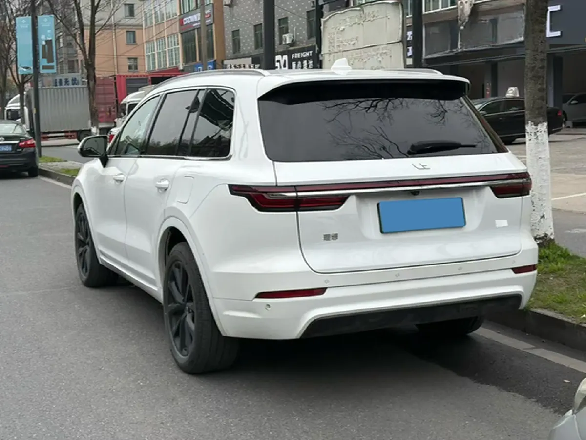 2020 Li ONE Range Extended 131HP REEV 40.5KWH,autocango,china used car exporter,china ev exporter,chinese used car exporter,chinese used ev exporter