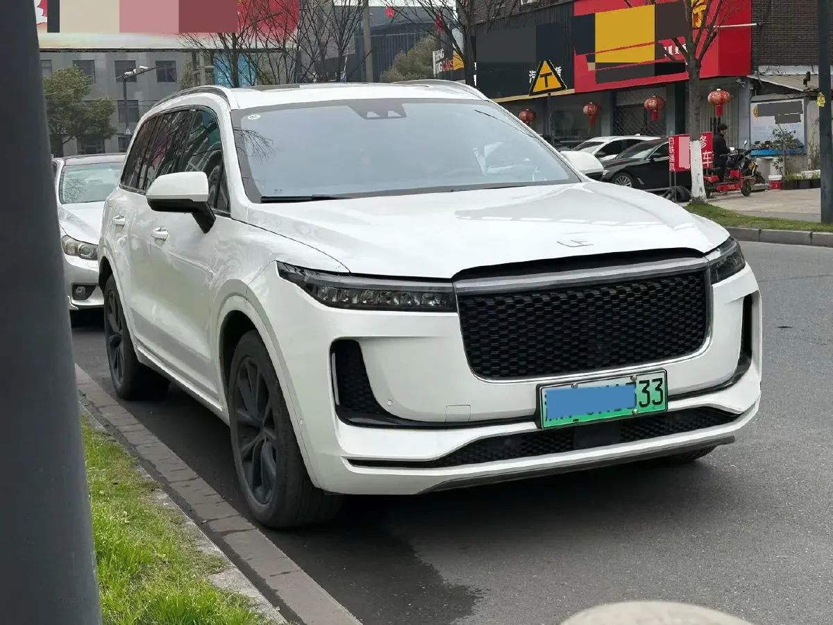 2020 Li ONE Range Extended 131HP REEV 40.5KWH,autocango,china used car exporter,china ev exporter,chinese used car exporter,chinese used ev exporter