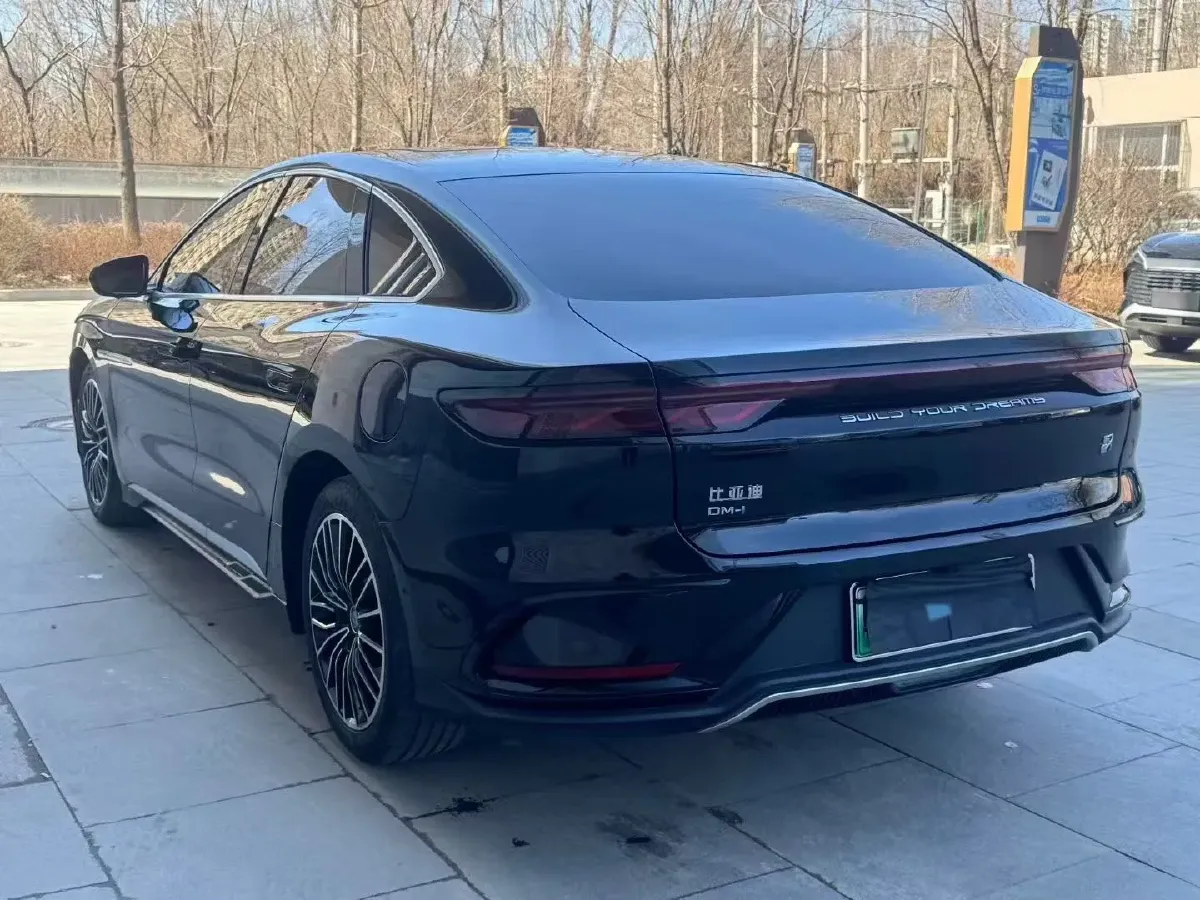 2022 Volkswagen Tiguan L 2.0T 186HP L4 7DCT,autocango,china used car exporter,china ev exporter,chinese used car exporter,chinese used ev exporter