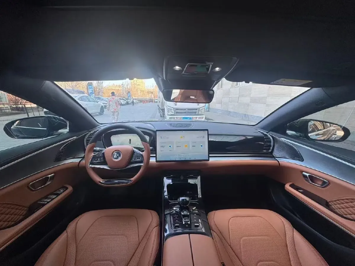 2022 Volkswagen Tiguan L 2.0T 186HP L4 7DCT,autocango,china used car exporter,china ev exporter,chinese used car exporter,chinese used ev exporter